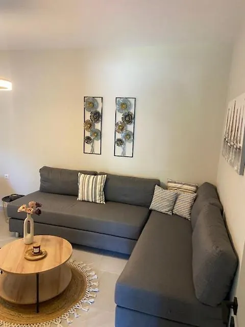 Filira Luxurious Apartment Stavros
